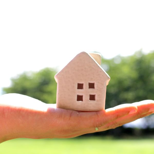 訪問介護を行う株式会社千のめぐみが要介護者の方に丁寧に対応いたします